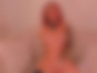 Live cam show with Madeline Fox - Wet on Camsoda