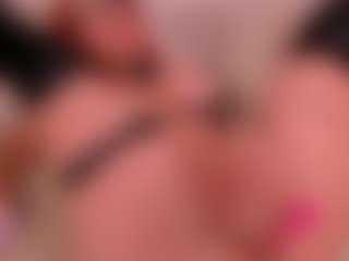 Live cam show with Madeline Fox - Spank on madthumbs