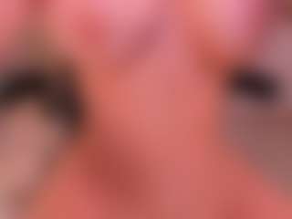 Madeline Fox's Live Sex Cam Show