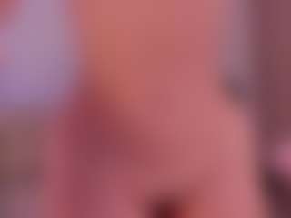 Madeline Fox's Live Sex Cam Show