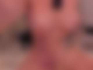 Madeline Fox's Live Sex Cam Show