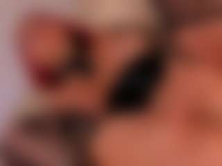 Madeline Fox's Live Sex Cam Show