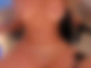 Live cam show with Madeline Fox - Latex on madthumbs