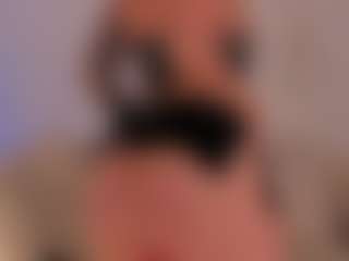 Madeline Fox's Live Sex Cam Show