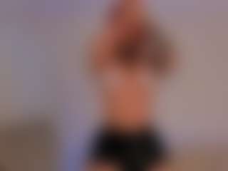 Madeline Fox's Live Sex Cam Show