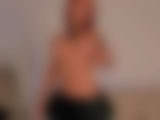 Madeline Fox's Live Sex Cam Show
