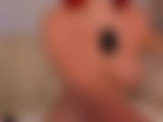 Live-Cam-Show mit Madeline Fox - Dildo auf Camsoda