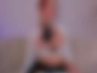 Madeline Fox's Live Sex Cam Show
