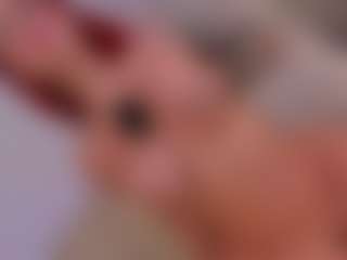 Madeline Fox's Live Sex Cam Show