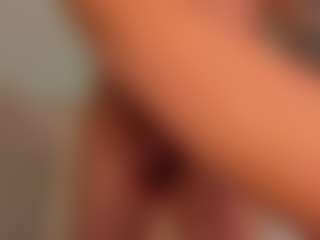 Madeline Fox's Live Sex Cam Show