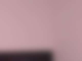 Live cam show with Eva benely riia - Young Adult Teen (18+) on Milfs Live
