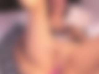 Eva benely riia's Live Sex Cam Show