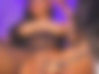 Oliviaa's Live Sex Cam Show
