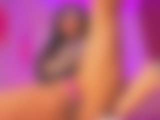 Oliviaa's Live Sex Cam Show