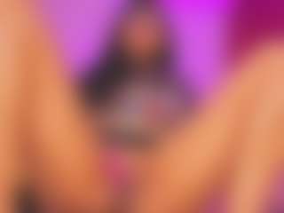 Oliviaa's Live Sex Cam Show