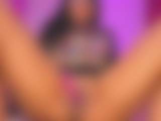 Oliviaa's Live Sex Cam Show
