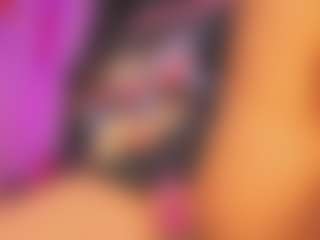 Oliviaa's Live Sex Cam Show
