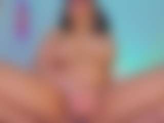 Oliviaa's Live Sex Cam Show