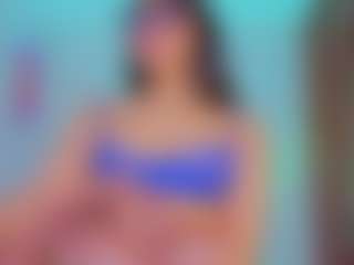 Oliviaa's Live Sex Cam Show