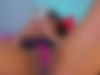 Oliviaa's Live Sex Cam Show