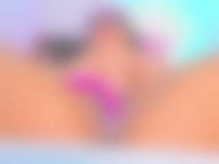 Oliviaa's Live Sex Cam Show