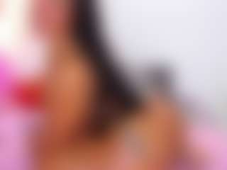 Heidy Wills's Live Sex Cam Show