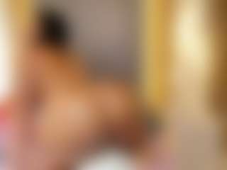 Heidy Wills's Live Sex Cam Show