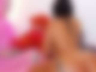 Heidy Wills's Live Sex Cam Show