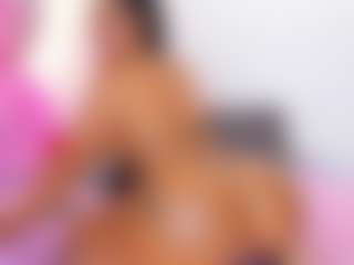 Heidy Wills's Live Sex Cam Show