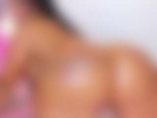 Heidy Wills's Live Sex Cam Show