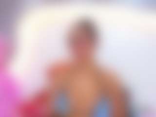 Heidy Wills's Live Sex Cam Show