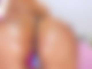 Heidy Wills's Live Sex Cam Show