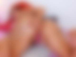 Heidy Wills's Live Sex Cam Show