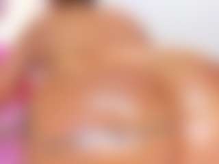 Heidy Wills's Live Sex Cam Show