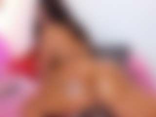 Heidy Wills's Live Sex Cam Show