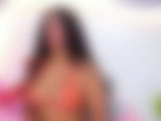 Live cam show with Heidy Wills - Brown Eyes on Camsoda