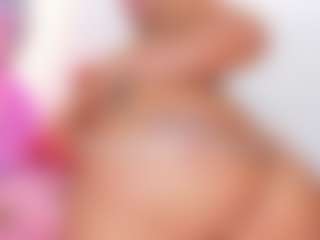 Heidy Wills's Live Sex Cam Show