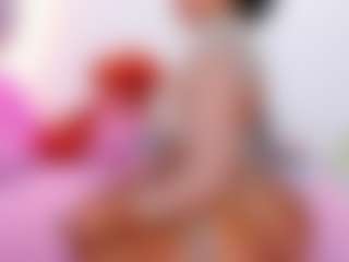 Heidy Wills's Live Sex Cam Show