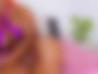 Heidy Wills's Live Sex Cam Show