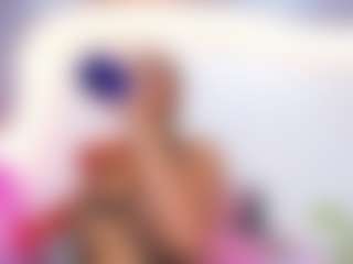 Heidy Wills's Live Sex Cam Show