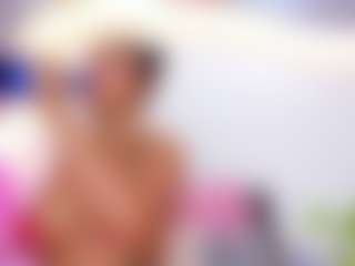 Heidy Wills's Live Sex Cam Show