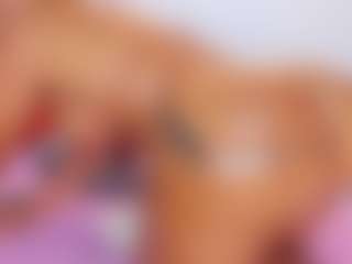 Heidy Wills's Live Sex Cam Show