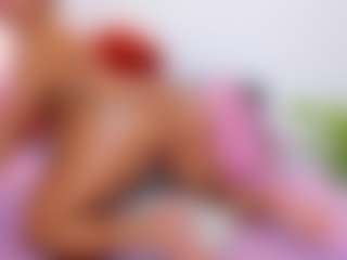 Heidy Wills's Live Sex Cam Show