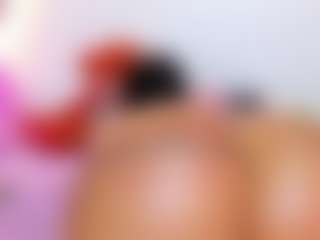 Heidy Wills's Live Sex Cam Show