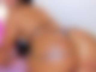 Heidy Wills's Live Sex Cam Show