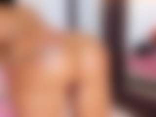Heidy Wills's Live Sex Cam Show