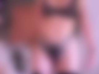 Live cam show with Joannee - Blonde Hair on CSO-WL