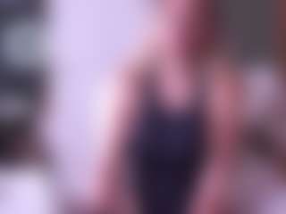 Joannee's Live Sex Cam Show