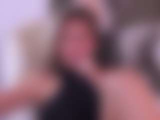 Live cam show with Joannee - Ass Clapping on madthumbs