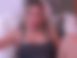 Live cam show with Joannee - Fuck Machine on camgirlchat.live